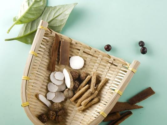 premium-herbal-ingredients-nature-s-versatile-solution-for-a-healthy-life.jpg premium-herbal-ingredients-nature-s-versatile-solution-for-a-healthy-life.jpg