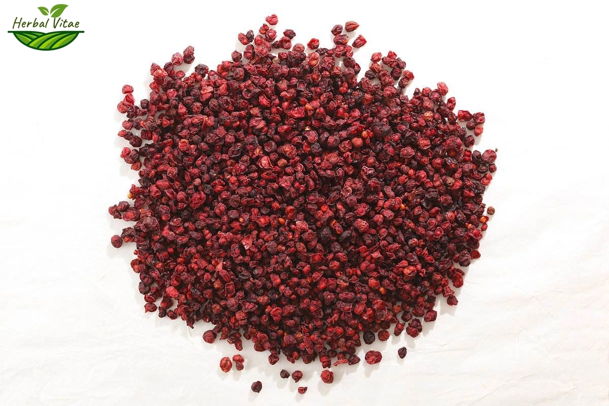 Schisandra Chinensis: a Good Nourishing Product Schisandra Chinensis: a Good Nourishing Product